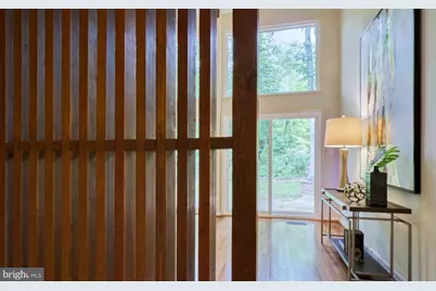 5222 Bradfield Drive, Burke, VA 22015 - Photo 3