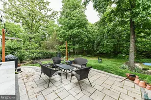 1721 Whitewood Ln, Herndon, VA 20170 - Photo 23