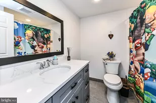 1721 Whitewood Ln, Herndon, VA 20170 - Photo 17