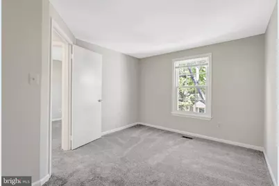 6014 Havener House Way, Centreville, VA 20120 - Photo 17