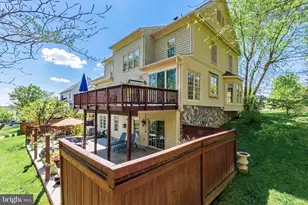 6256 Kingfisher Ln, Alexandria, VA 22312 - Photo 3