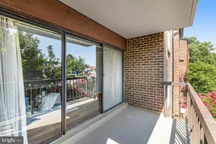 9720 Kingsbridge Dr, Fairfax, VA 22031 - Photo 7