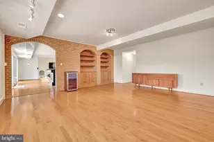 11221 Country Pl, Oakton, VA 22124 - Photo 75