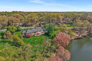 11221 Country Pl, Oakton, VA 22124 - Photo 101