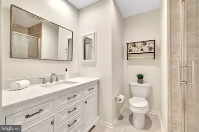 11221 Country Place, Oakton, VA 22124 - Photo 49