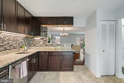 8504 Southlawn Court, Alexandria, VA 22309 - Photo 7