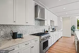6900 Fleetwood Rd, McLean, VA 22101 - Photo 7