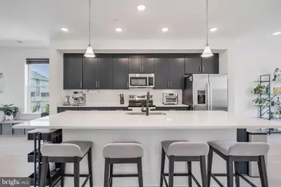 4902 Longmire Way #24, Chantilly, VA 20151 - Photo 7