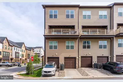 4902 Longmire Way #24, Chantilly, VA 20151 - Photo 33