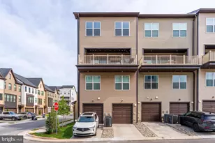 4902 Longmire Wy, Chantilly, VA 20151 - Photo 33