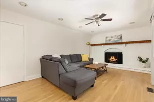 13113 Nestlewood Ct, Herndon, VA 20171 - Photo 21