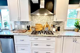 7113 Marlan Dr, Alexandria, VA 22307 - Photo 7