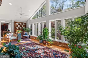 9025 Charles Augustine Dr, Alexandria, VA 22308 - Photo 17