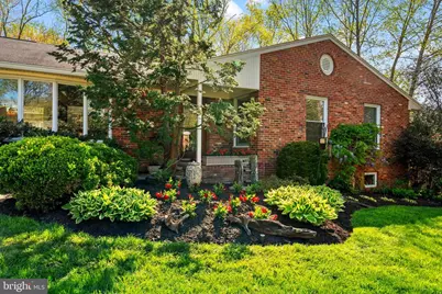 9025 Charles Augustine Drive, Alexandria, VA 22308 - Photo 3
