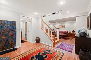 9025 Charles Augustine Dr, Alexandria, VA 22308 - Photo 49