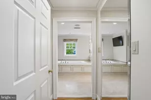 8455 Portland Pl, McLean, VA 22102 - Photo 35