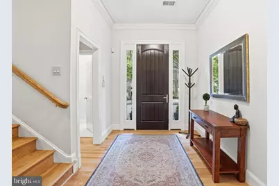 8455 Portland Place, McLean, VA 22102 - Photo 5