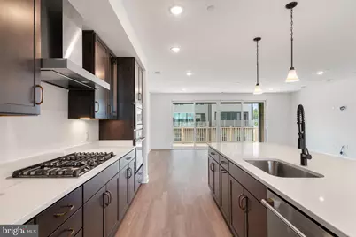 14350 Yesler Avenue #4, Chantilly, VA 20151 - Photo 7