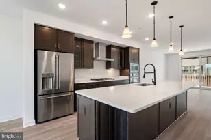 14350 Yesler Ave, Chantilly, VA 20151 - Photo 5
