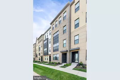 14350 Yesler Avenue #4, Chantilly, VA 20151 - Photo 3