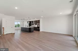 14350 Yesler Ave, Chantilly, VA 20151 - Photo 11