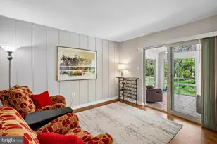 1440 Aldenham Ln, Reston, VA 20190 - Photo 11