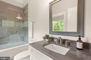 5125 Remington Dr, Alexandria, VA 22309 - Photo 75