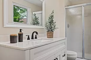 12528 Cliff Edge Dr, Herndon, VA 20170 - Photo 25