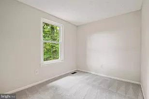 12528 Cliff Edge Dr, Herndon, VA 20170 - Photo 29