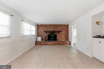 8609 Woodview Drive, Springfield, VA 22153 - Photo 7