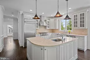 6158 Tompkins Dr, McLean, VA 22101 - Photo 11