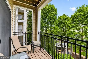 12937 Centre Park Cir, Herndon, VA 20171 - Photo 25