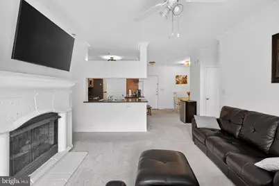 12937 Centre Park Circle #304, Herndon, VA 20171 - Photo 7