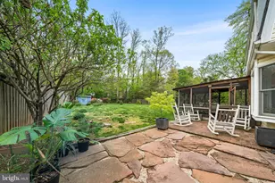 12013 Hamden Ct, Oakton, VA 22124 - Photo 27