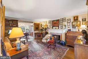 10505 Adel Rd, Oakton, VA 22124 - Photo 7