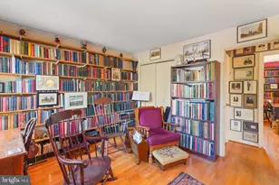 10505 Adel Rd, Oakton, VA 22124 - Photo 17