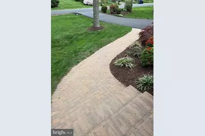 5810 Hall Street, Burke, VA 22015 - Photo 5