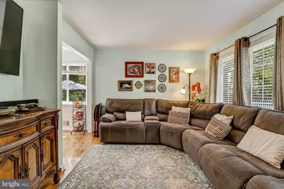 6409 The Parkway, Alexandria, VA 22310 - Photo 5