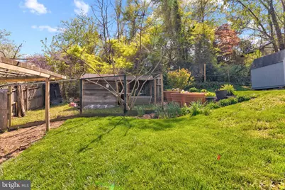 6409 The Parkway, Alexandria, VA 22310 - Photo 43