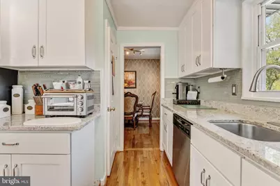 6409 The Parkway, Alexandria, VA 22310 - Photo 9