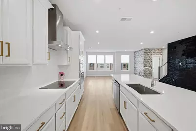 4605 Olivine Drive #96, Chantilly, VA 20151 - Photo 7