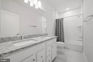 4605 Olivine Dr, Chantilly, VA 20151 - Photo 15