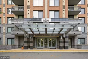 2451 Midtown Ave, Alexandria, VA 22303 - Photo 3