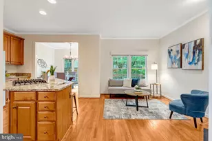 4182 Lower Park Dr, Fairfax, VA 22030 - Photo 17