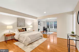 4182 Lower Park Dr, Fairfax, VA 22030 - Photo 5