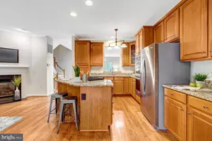 4182 Lower Park Dr, Fairfax, VA 22030 - Photo 27