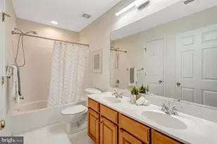 4182 Lower Park Dr, Fairfax, VA 22030 - Photo 45