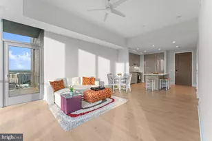 7887 Jones Branch Dr, McLean, VA 22102 - Photo 17