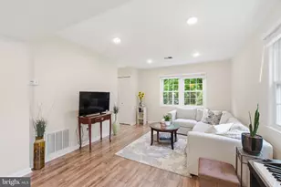 7709 Matisse Way, Springfield, VA 22153 - Photo 7
