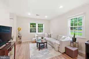 7709 Matisse Way, Springfield, VA 22153 - Photo 5